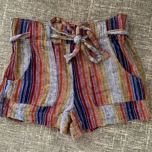 Linen striped shorts with tie waist